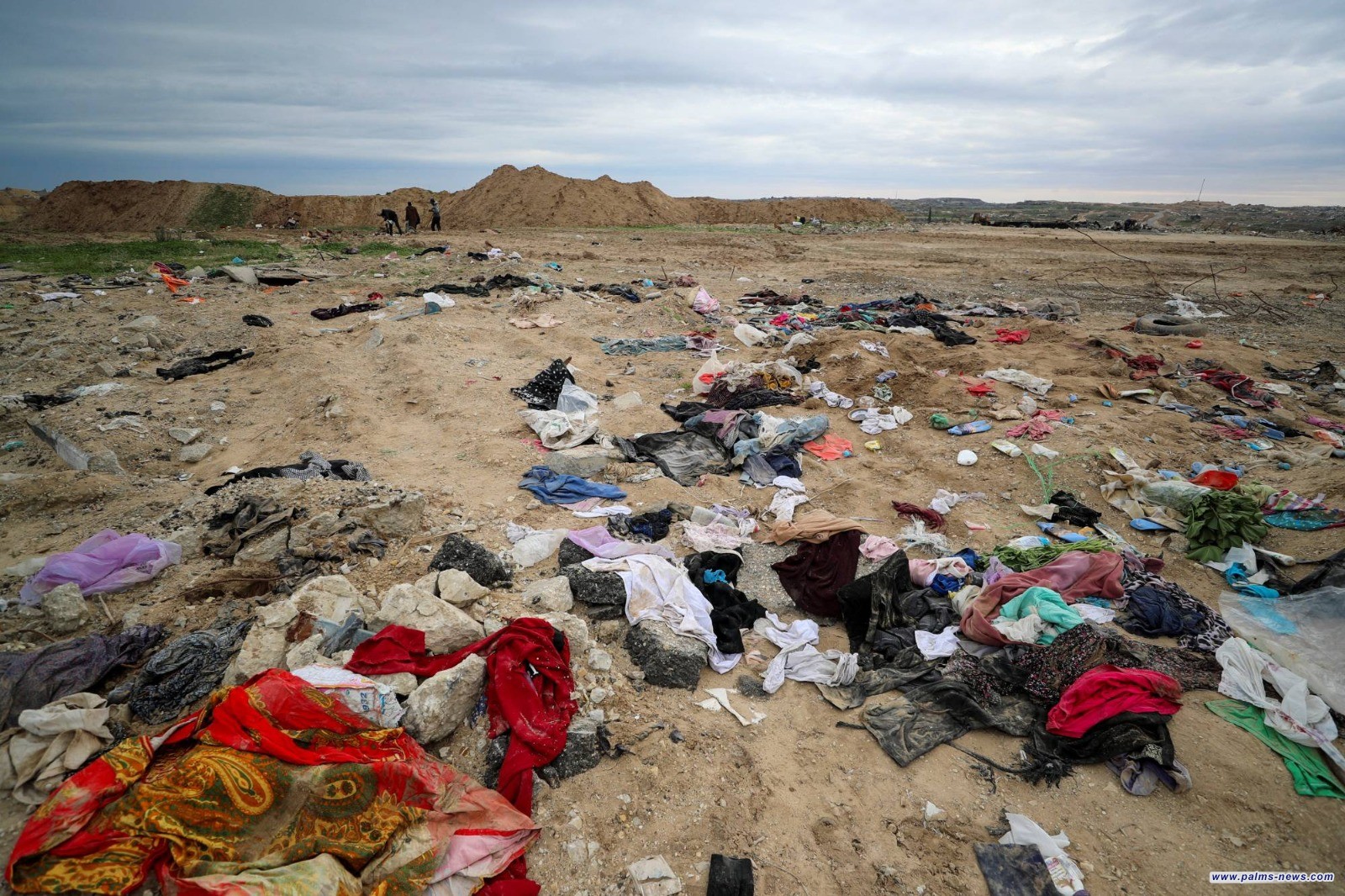 العثور على جثث وهياكل عظمية بعد الانسحاب الإسرائيلي من محور نتساريم